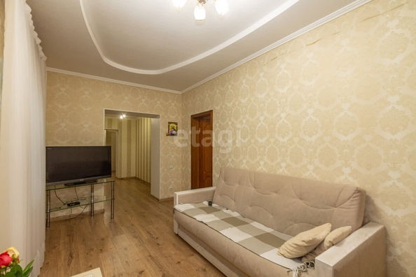 
  Продается дом, 221 м², Омск
. Фото 1.