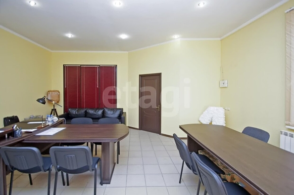 
  Продается дом, 521.8 м², Омск
. Фото 1.