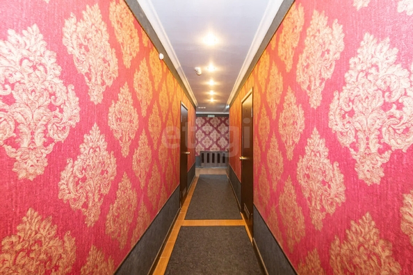 
  Продается универсальное помещение, 68.9 м², Малиновского ул, д. 19
. Фото 1.