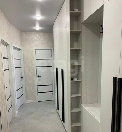 
  Сдается 2-комн. квартира, 65 м², Северная 5-я ул, д. 124
. Фото 4.