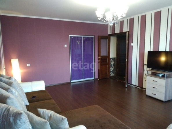 
  Сдается 2-комн. квартира, 77.4 м², Арнольда Нейбута ул, д. 7
. Фото 3.