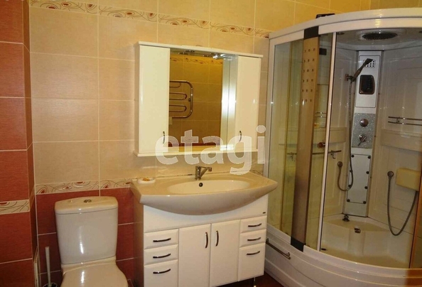 
  Сдается 3-комн. квартира, 76 м², 50 лет Профсоюзов ул, д. 102/1
. Фото 2.