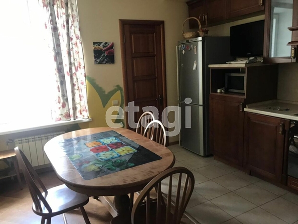
  Сдается 3-комн. квартира, 100 м², Маршала Жукова ул, д. 76
. Фото 3.