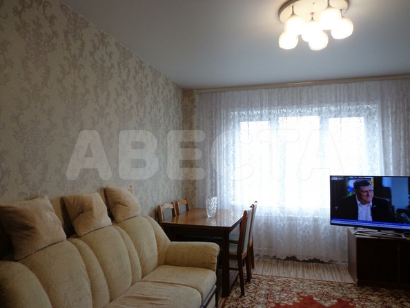 
  Продается 3-комн. квартира, 62.5 м², 70 лет Октября ул, д. 10
. Фото 2.