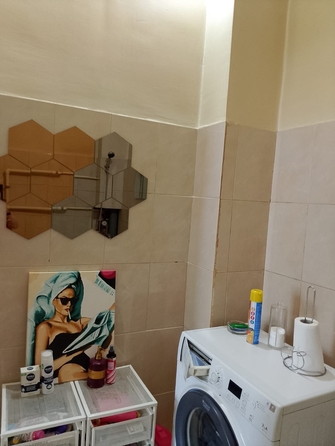 
  Продается 1-комн. квартира, 39.6 м², Профинтерна ул, д. 10
. Фото 2.