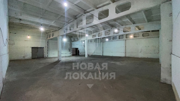 
  Сдается склад 500 м². Фото 1.