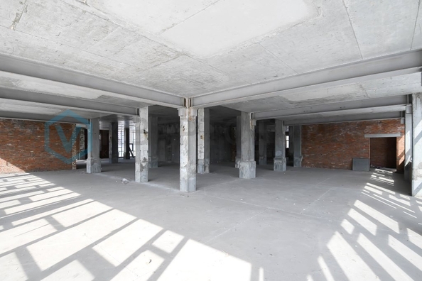 
  Сдается универсальное помещение 690 м². Фото 12.