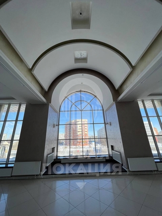 
  Сдается офис 4000 м². Фото 1.