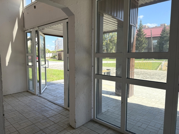 
  Продается 2-комн. квартира 55 м², в ЖК На Омской. Фото 23.