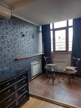 
  Сдается 3-комн. квартира 120 м². Фото 12.