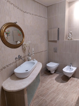 
  Сдается 3-комн. квартира 120 м². Фото 21.