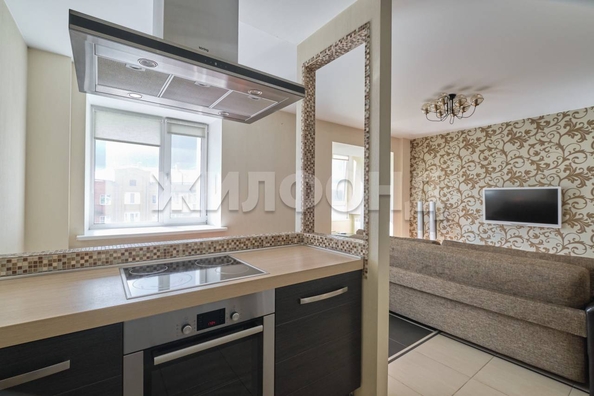 
   Продам 3-комнатную, 82 м², Тверская ул, 14

. Фото 5.