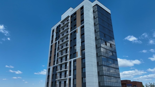 
   Продам 2-комнатную, 104.71 м², Розы Люксембург ул, 96

. Фото 1.