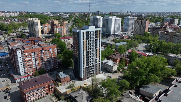 
   Продам 2-комнатную, 104.71 м², Розы Люксембург ул, 96

. Фото 2.