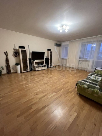 
   Продам 3-комнатную, 94 м², Нечевский пер, 2

. Фото 8.