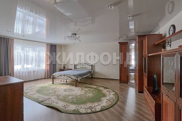 
   Продам дом, 260 м², Томск

. Фото 1.