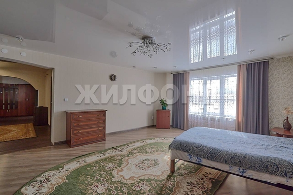 
   Продам дом, 260 м², Томск

. Фото 10.