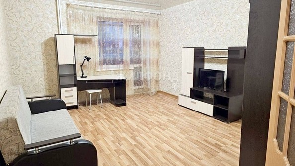 
   Продам 1-комнатную, 42.9 м², Максима Горького ул, 6б

. Фото 1.