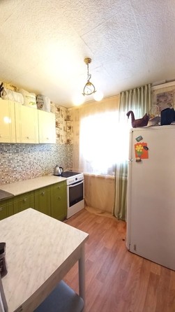 
   Продам 2-комнатную, 43.9 м², Киевская ул, 109/4

. Фото 4.