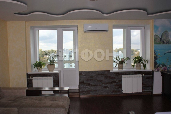 
   Продам 3-комнатную, 98.3 м², Алтайская ул, 20

. Фото 1.