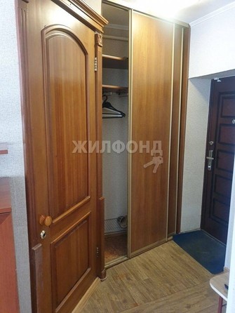
   Продам 2-комнатную, 42 м², Киевская ул, 101

. Фото 9.
