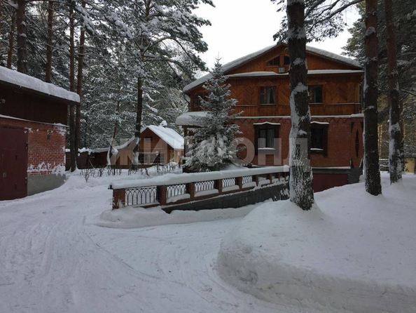 
   Продам дом, 276.1 м², Дзержинское

. Фото 1.