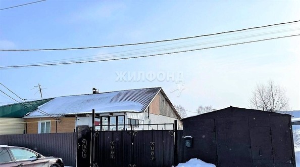 
   Продам дом, 40 м², Томск

. Фото 1.