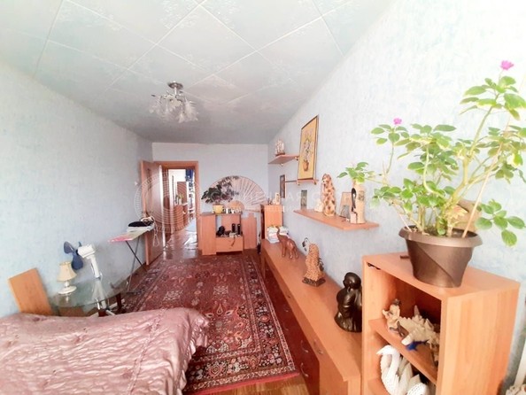 
   Продам 2-комнатную, 44.9 м², Кирова ул, 4

. Фото 4.