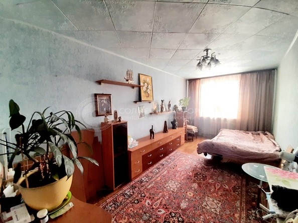 
   Продам 2-комнатную, 44.9 м², Кирова ул, 4

. Фото 5.