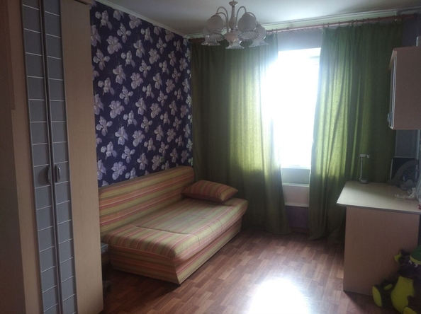 
   Продам 2-комнатную, 53.8 м², Ивановского ул, 14

. Фото 2.