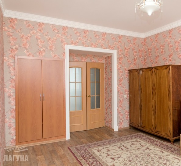 
   Продам 4-комнатную, 90.4 м², Ленина ул, 26

. Фото 16.
