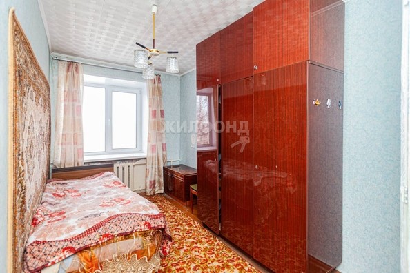 
   Продам 2-комнатную, 42.3 м², Калинина ул, 105

. Фото 7.