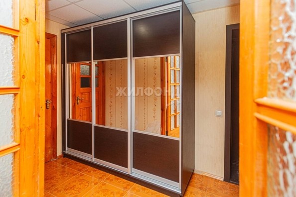 
   Продам 2-комнатную, 46.2 м², Коммунистический пр-кт, 151

. Фото 5.