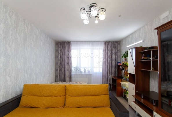 
   Продам 3-комнатную, 80.4 м², Андрея Крячкова ул, 21

. Фото 2.