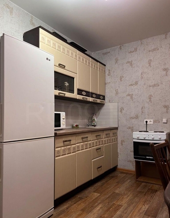 
  Продается 1-комн. квартира, 39 м², Иркутский тракт, д. 183/1
. Фото 1.