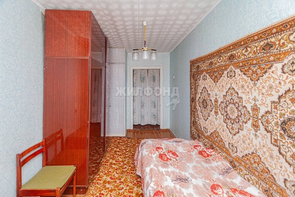 
   Продам 2-комнатную, 42.3 м², Калинина ул, 105

. Фото 3.
