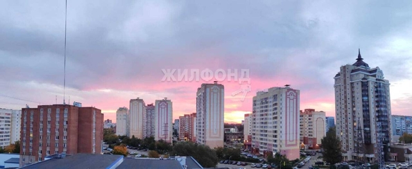 
   Продам 3-комнатную, 65.9 м², Мичурина ул, 2

. Фото 12.