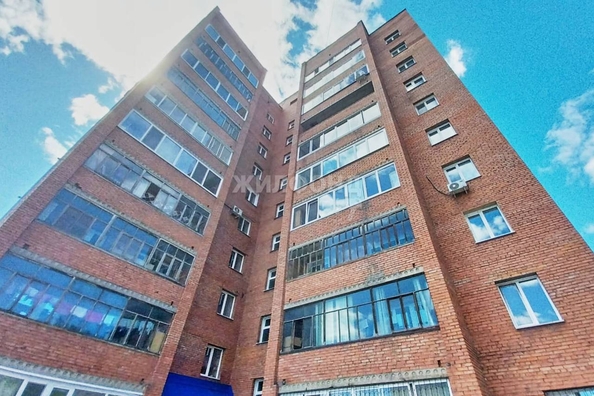 
   Продам 3-комнатную, 70.3 м², Клюева ул, 3

. Фото 20.