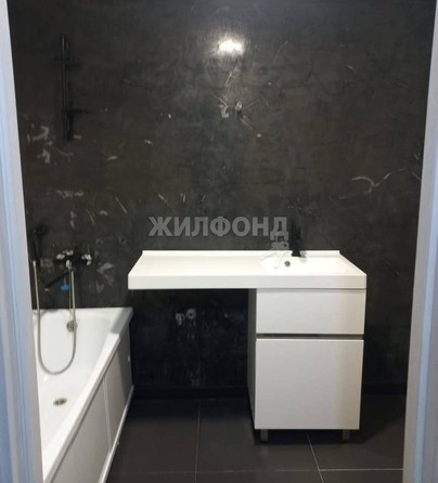 
   Продам 2-комнатную, 43.2 м², Ивановского ул, 13

. Фото 13.