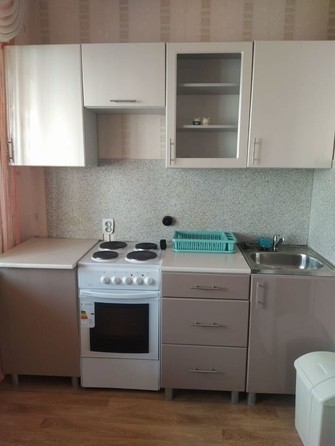 
   Продам 1-комнатную, 35.9 м², Сергея Лазо ул, 27а

. Фото 1.