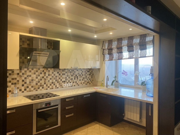 
  Продается 3-комн. квартира, 79.5 м², Ивана Черных ул, д. 66
. Фото 2.
