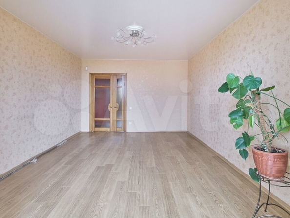 
  Продается 2-комн. квартира, 66.9 м², Карповский пер, д. 12
. Фото 3.