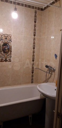 
  Продается 3-комн. квартира, 64.5 м², Льва Толстого ул, д. 77
. Фото 4.
