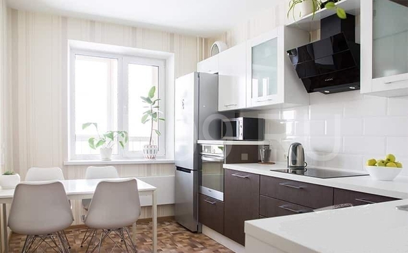 
  Продается 3-комн. квартира, 84.22 м², Андрея Крячкова ул, д. 21
. Фото 8.