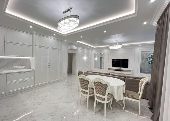 
  Продается 4-комн. квартира, 150 м², Карла Маркса ул, д. 3
. Фото 4.