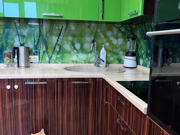
  Продается 3-комн. квартира, 96.6 м², Большая Подгорная ул, д. 70
. Фото 14.