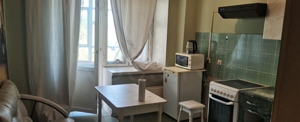 
  Продается 1-комн. квартира, 40 м², Большая Подгорная ул, д. 40
. Фото 2.