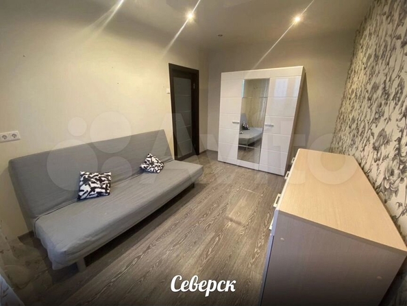 
  Продается 1-комн. квартира, 27.7 м², Ленина ул, д. 108
. Фото 1.