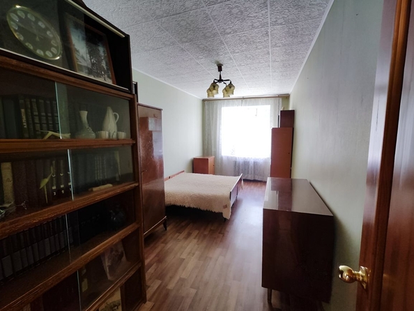 
   Продам 3-комнатную, 58.5 м², Тверская ул, 92

. Фото 2.