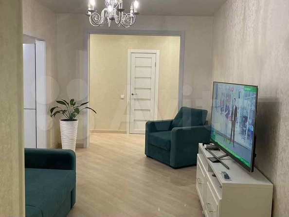 
  Продается 2-комн. квартира, 63.8 м², Гоголя ул, д. 13
. Фото 2.